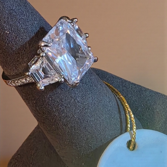 Kohl's Jewelry - KOHLS Silver Ring with Clear Gemstones